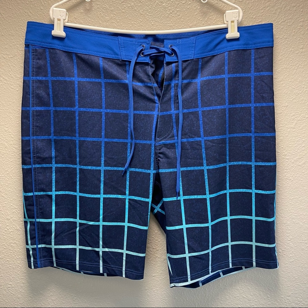 Old Navy California Board Shorts- XL NWOT